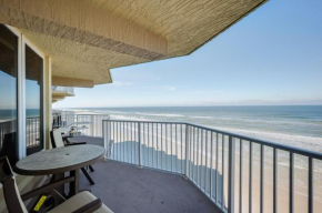 Shores Club 807